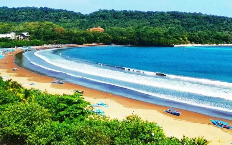WOW Pulau Jawa Menjadi Terbaik di Dunia Ketahui Nama Pantainya